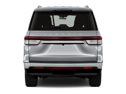Used 2025 Lincoln Navigator L Reserve AWD/4WD image 6