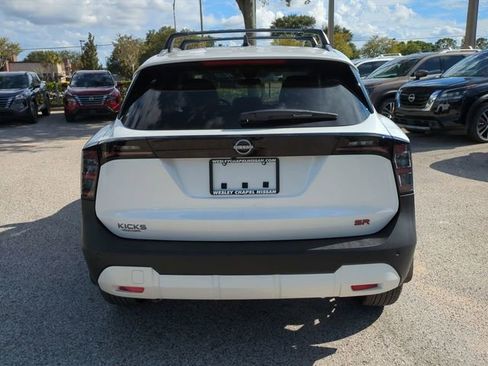 New 2026 Nissan Kicks SR image 6