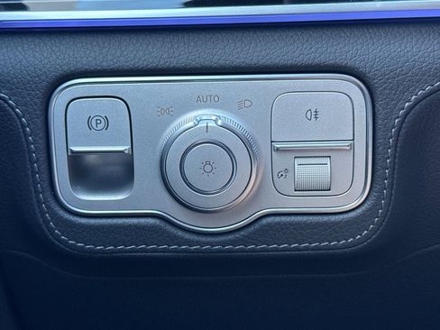 New 2026 Mercedes-Benz GLE 580 GLE 580 image 16