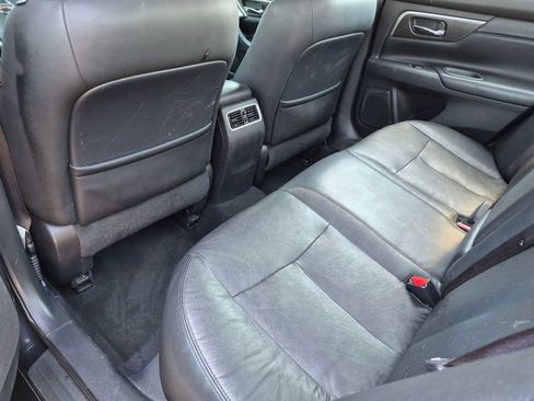 Used 2013 Nissan Altima 2.5 SL FWD image 16