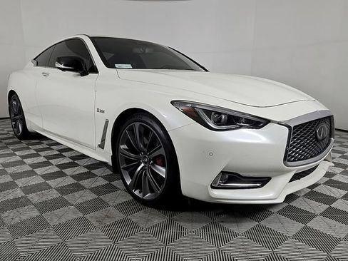 Used 2019 INFINITI Q60 Red Sport 400 w/ Proassist Package image 4