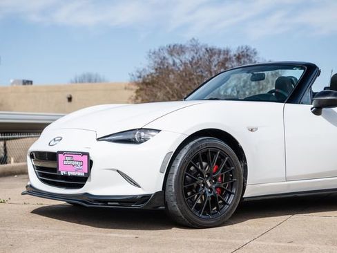 Used 2017 MAZDA MX-5 Miata Club w/ Brembo/BBS Package image 57