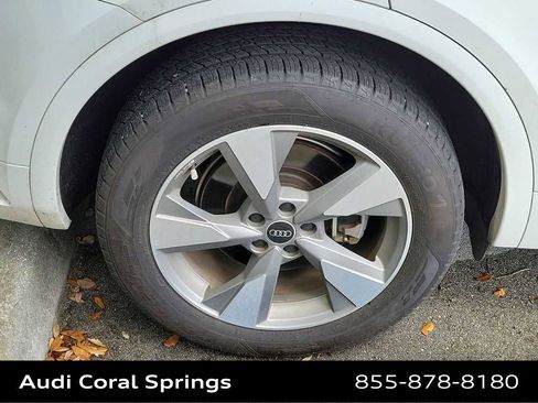 Certified 2023 Audi Q5 2.0T Premium w/ Convenience Package image 26