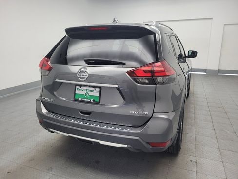 Used 2017 Nissan Rogue SV AWD/4WD image 7