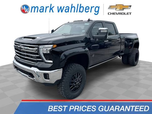 New 2026 Chevrolet Silverado 3500 LTZ w/ LTZ Plus Package AWD/4WD image 1