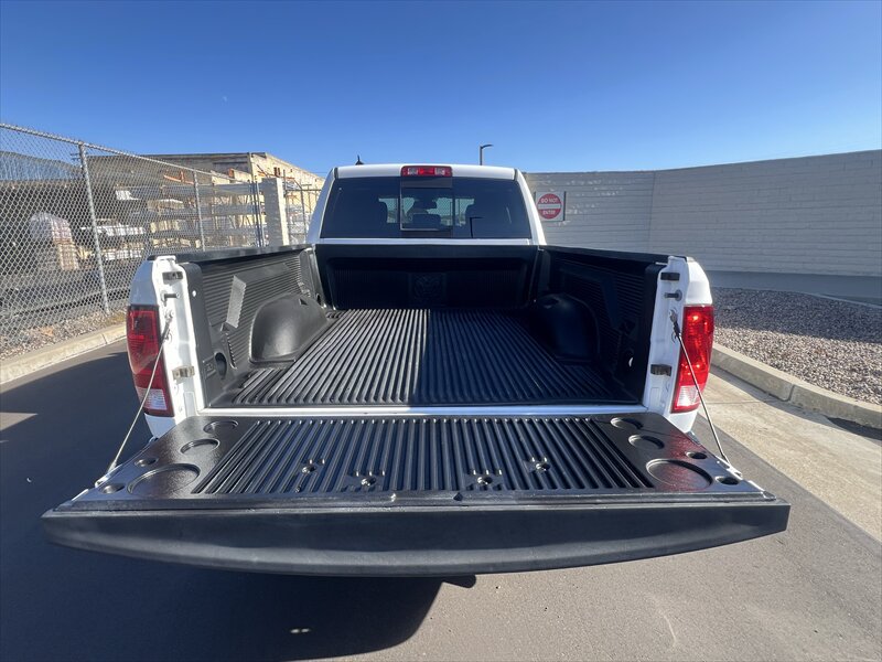 Used 2016 RAM 1500 Big Horn RWD image 12