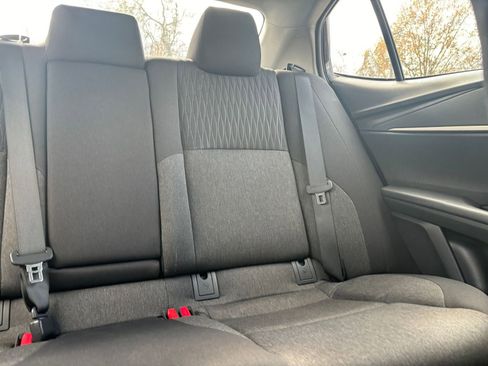 Used 2025 Toyota Camry LE image 36