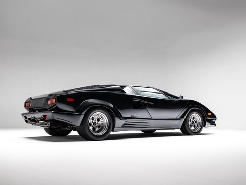 Used 1989 Lamborghini Countach Coupe RWD image 6