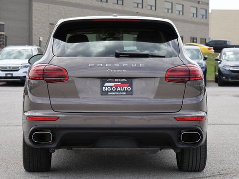 Used 2016 Porsche Cayenne image 10