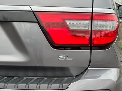 Used 2022 Nissan Armada SL w/ Captain's Chairs Package image 28