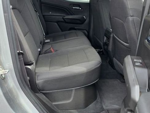 Used 2023 GMC Canyon Elevation w/ Convenience Package AWD/4WD image 13