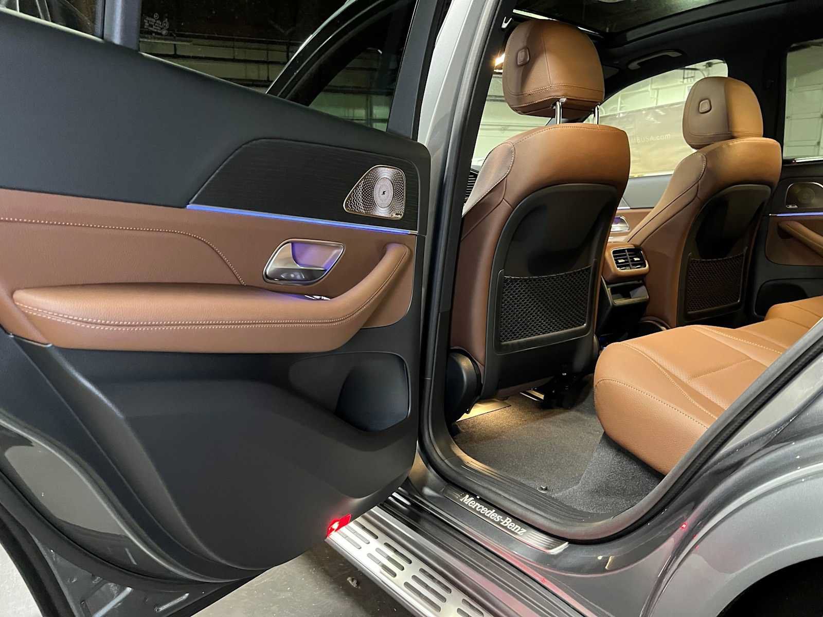 New 2026 Mercedes-Benz GLE 450e 4MATIC image 18