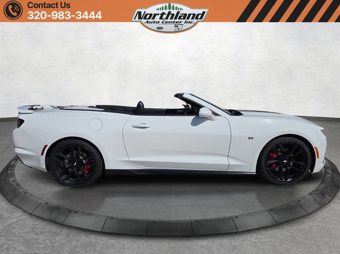 Used 2023 Chevrolet Camaro SS RWD image 4