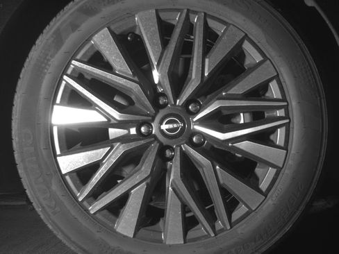 Used 2026 Nissan Altima 2.5 SV FWD image 15