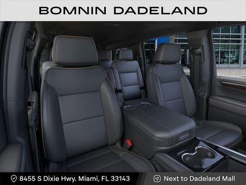 New 2026 Chevrolet Suburban Premier RWD image 16