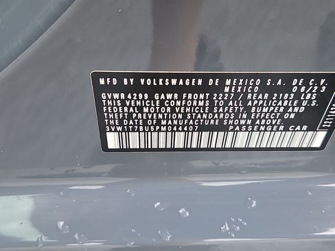 Certified 2023 Volkswagen Jetta GLI Autobahn FWD image 9