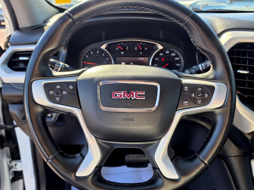 Used 2023 GMC Acadia SLT AWD/4WD image 16