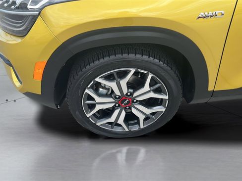 Used 2022 Kia Seltos SX w/ Sunroof Package AWD/4WD image 21