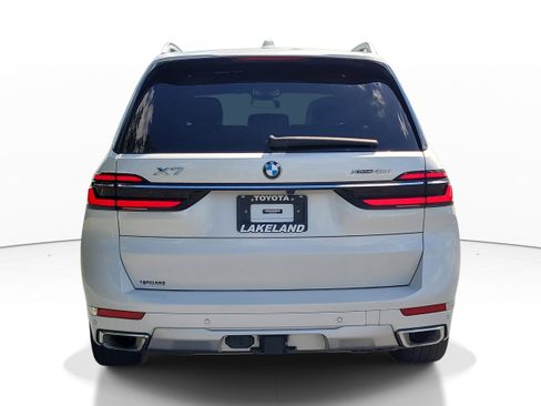 Used 2023 BMW X7 xDrive40i w/ Premium Package AWD/4WD image 6
