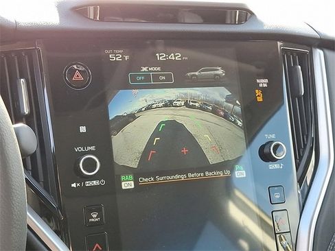 New 2025 Subaru Outback Limited image 4