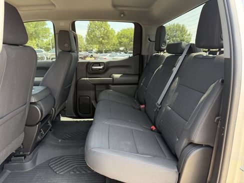 Used 2022 Chevrolet Silverado 1500 Custom Trail Boss AWD/4WD image 26