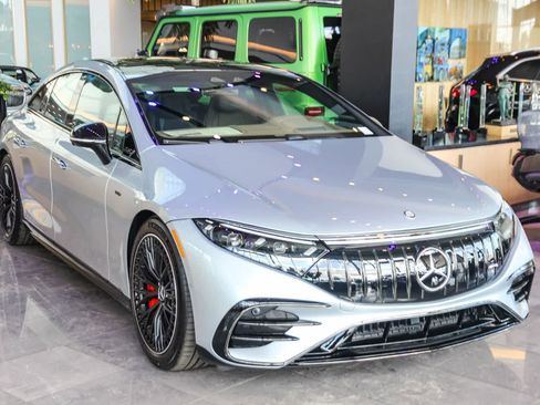 New 2025 Mercedes-Benz EQS AMG 4MATIC image 3
