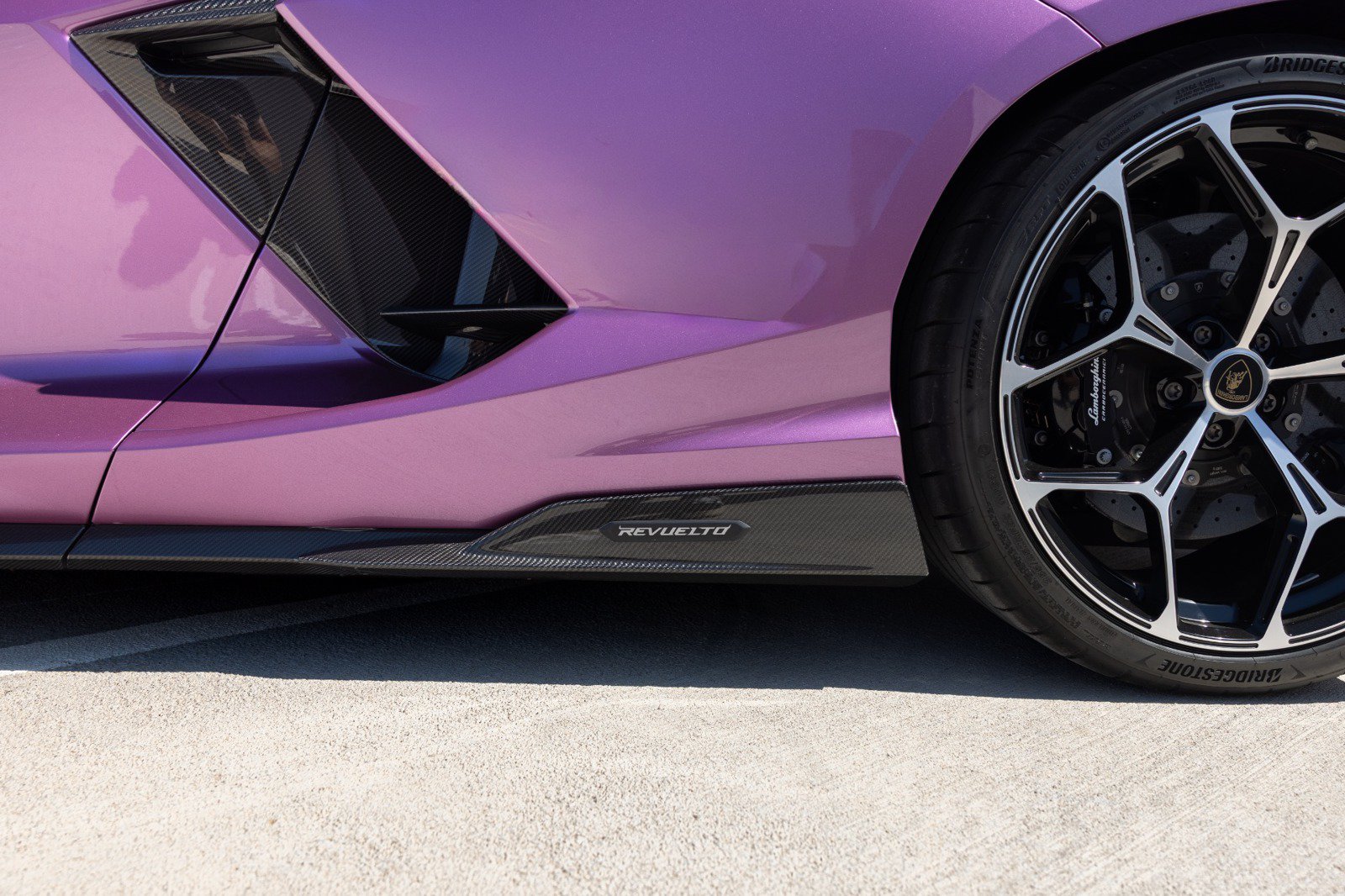 Used 2026 Lamborghini Revuelto AWD/4WD image 20