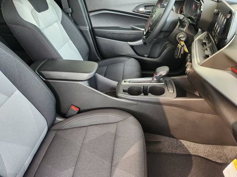 New 2026 Chevrolet Trax RS w/ Driver Confidence Package FWD image 10