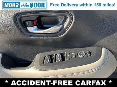 Used 2023 Honda HR-V EX-L image 24