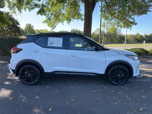 Certified 2023 Nissan Kicks SR image 8