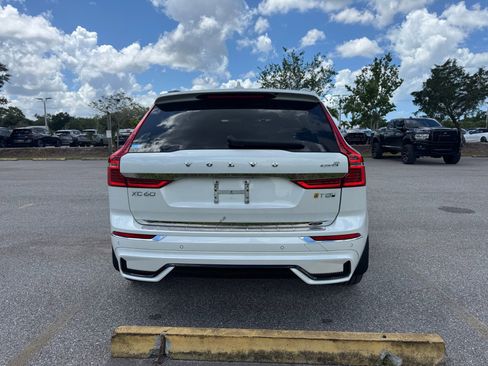 Used 2025 Volvo XC60 T8 Plus w/ Protection Package Premier AWD/4WD image 5