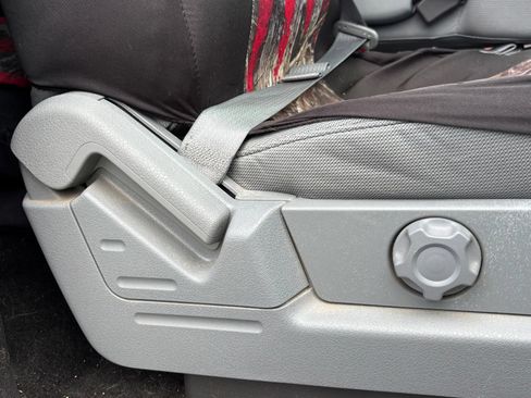 Used 2014 Ford F150 XLT AWD/4WD image 15