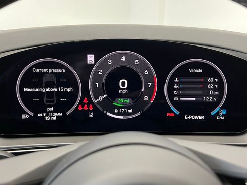 Used 2026 Porsche Cayenne E-Hybrid Coupe image 10