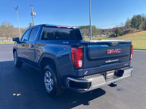 Used 2022 GMC Sierra 1500 SLE image 5