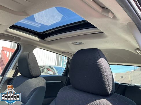 Used 2016 Honda Fit EX image 21