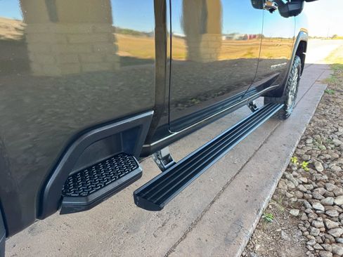 Used 2022 GMC Sierra 2500 Denali image 23