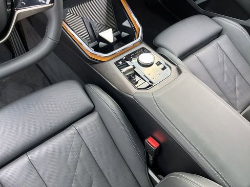 Used 2025 BMW X3 xDrive30i image 21