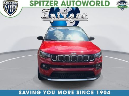 Used 2023 Jeep Compass Limited AWD/4WD image 3
