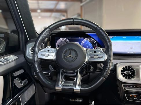 Used 2021 Mercedes-Benz G 63 AMG 4MATIC w/ G Manufaktur Interior Package image 15