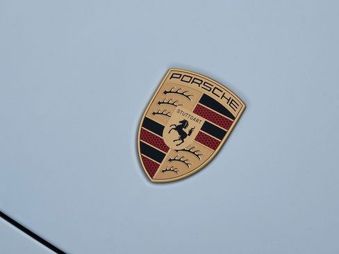 New 2026 Porsche Macan 4S Electric image 28