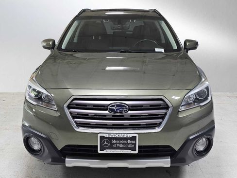 Used 2017 Subaru Outback 2.5i Touring w/ Popular Package #5A AWD/4WD image 8