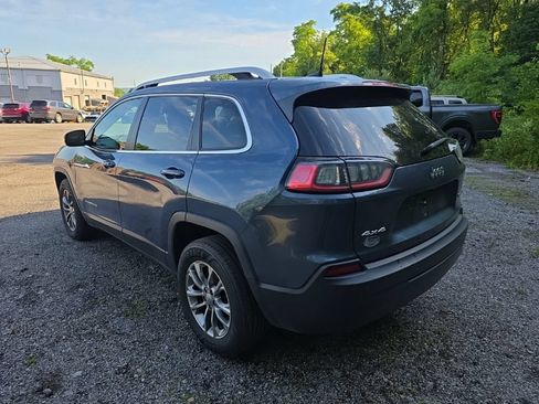 Used 2020 Jeep Cherokee Latitude Plus w/ Cold Weather Group AWD/4WD image 6