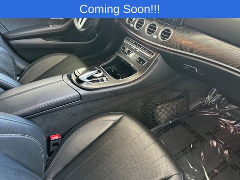 Used 2019 Mercedes-Benz E 300 image 15