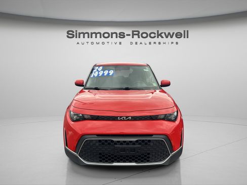 Used 2024 Kia Soul LX w/ Option Group 015 image 1