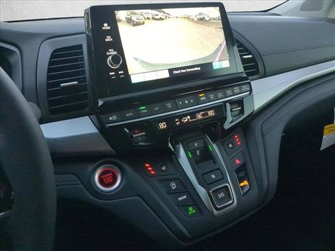 New 2026 Honda Odyssey EX-L image 13