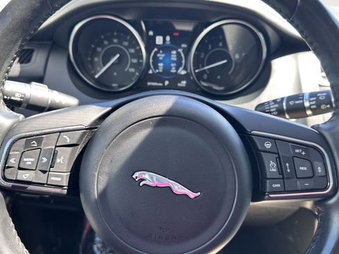 Used 2018 Jaguar E-PACE S AWD/4WD image 30