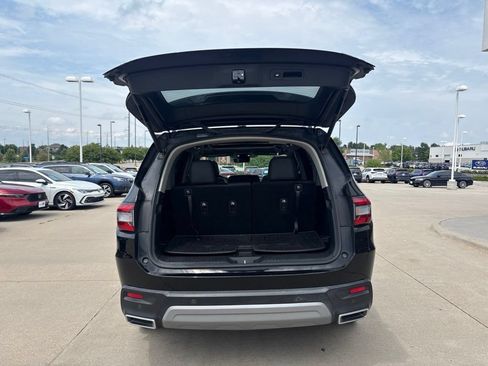Used 2023 Honda Pilot Elite image 45