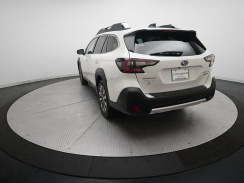 Used 2023 Subaru Outback Touring image 36