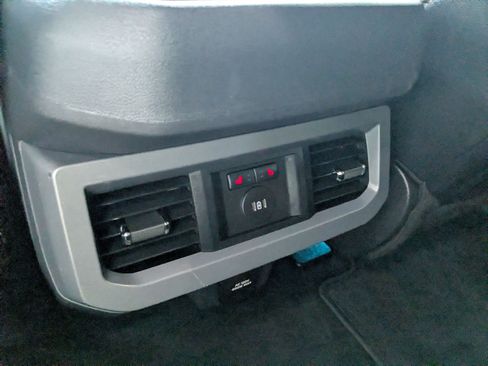 Used 2026 Ford F350 Lariat AWD/4WD image 22