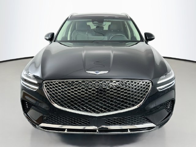 Used 2022 Genesis GV70 2.5T AWD/4WD image 2